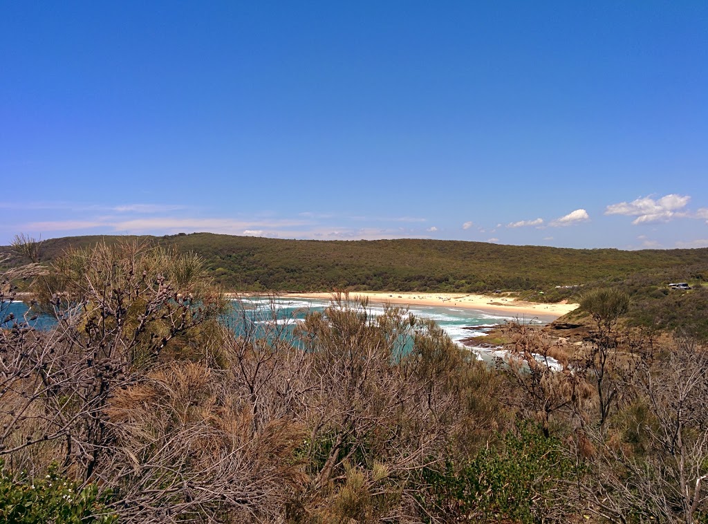 Munmorah State Conservation Area | park | Elizabeth Bay Dr, Lake Munmorah NSW 2259, Australia | 0249729000 OR +61 2 4972 9000