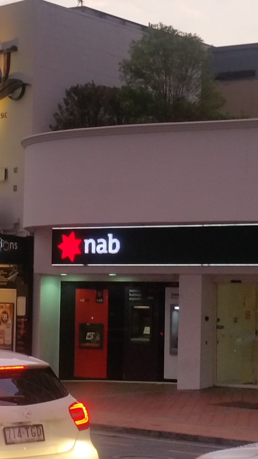 NAB branch | bank | Shop T23-24 Pacific Fair Shopping Centre, Hooker Blvd, Broadbeach QLD 4218, Australia | 132265 OR +61 132265