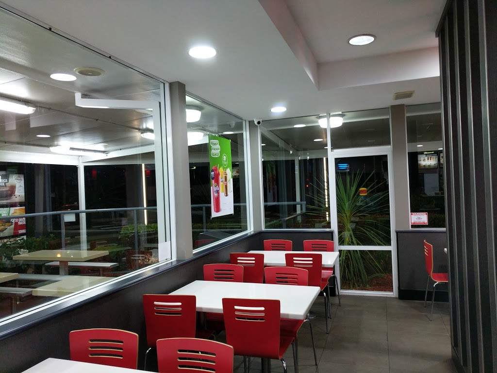 Hungry Jacks | restaurant | 236 New Line Rd, Dural NSW 2158, Australia | 0296514963 OR +61 2 9651 4963