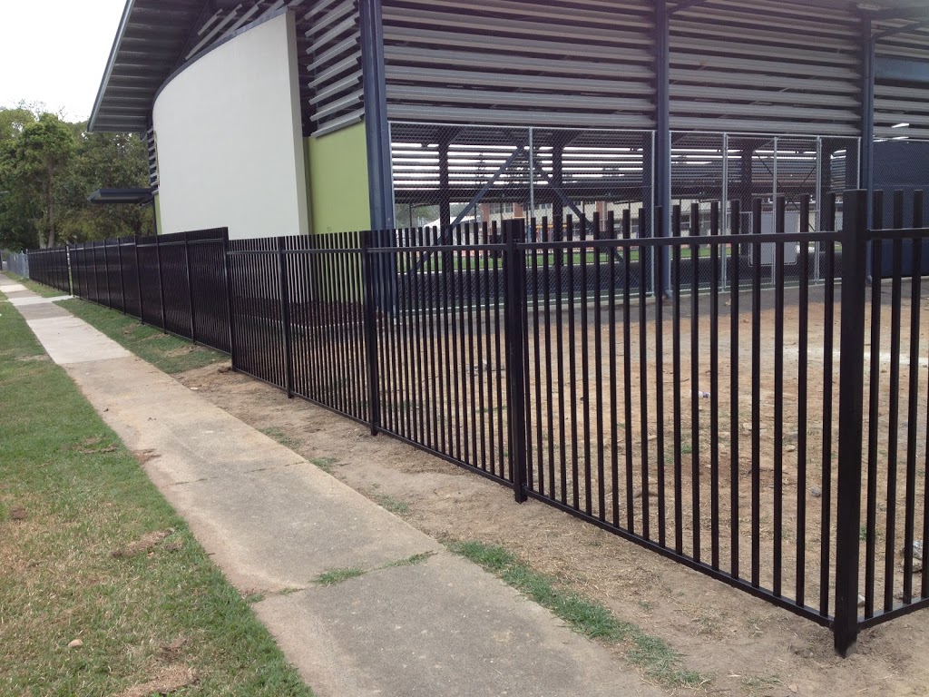 Cairns Fencing | store | 52 Comport St, Cairns City QLD 4870, Australia | 0740356744 OR +61 7 4035 6744