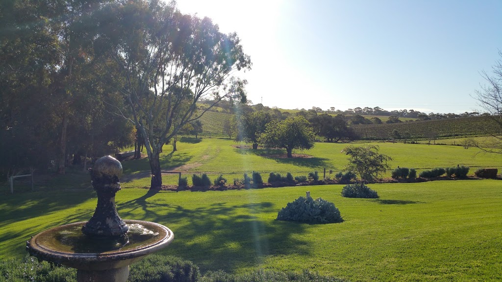 White Hill Estate | lodging | 271 Seaview Rd, McLaren Vale SA 5171, Australia | 0407209486 OR +61 407 209 486