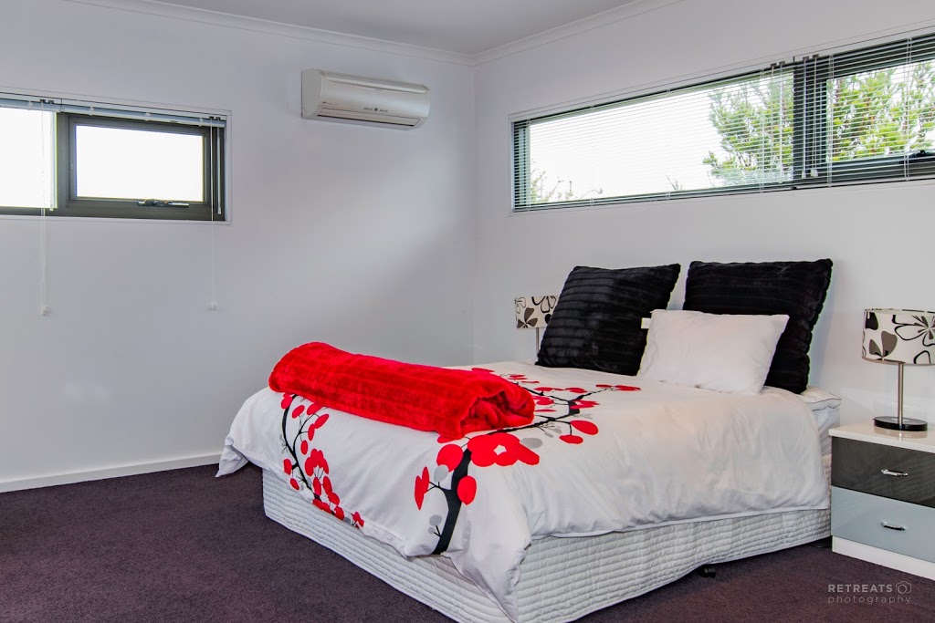 Four Loch Lomond | 4 Loch Lomond Cres, Torquay VIC 3228, Australia | Phone: 0419 805 465