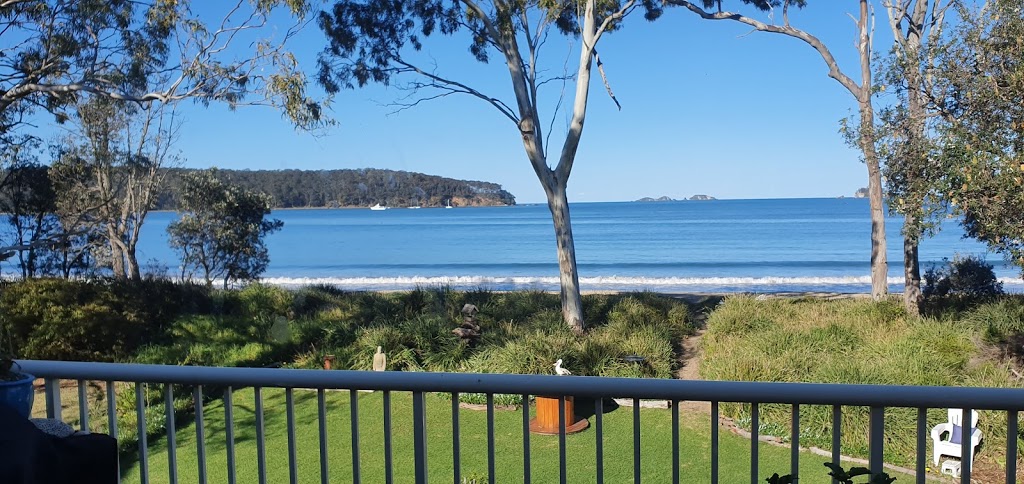 Stella Maris - Beach Villa | lodging | 68 Myamba Parade, Surfside NSW 2536, Australia | 0419949500 OR +61 419 949 500