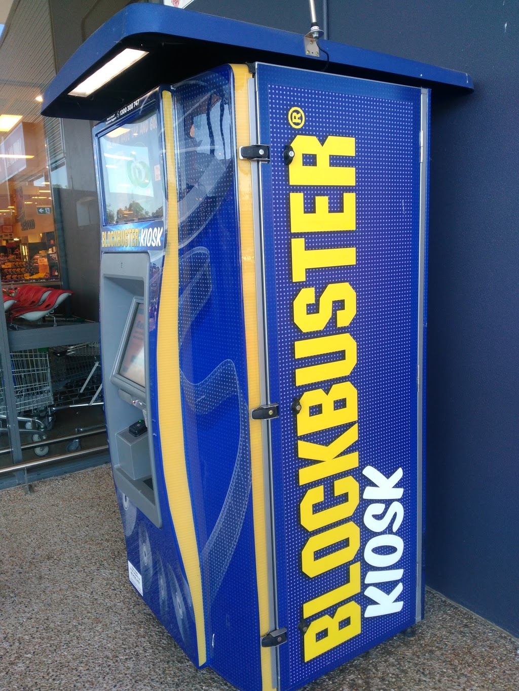 Blockbuster Kiosk | movie rental | 11 Pub Ln, Greenbank QLD 4124, Australia