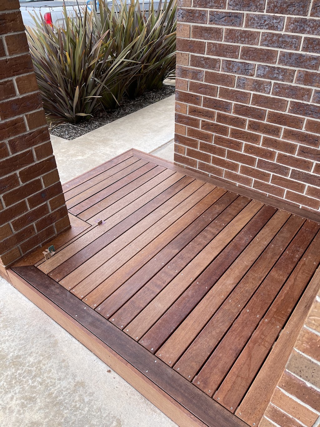 LMD carpentry | 55 Guys Rd, Main Lead VIC 3373, Australia | Phone: 0415 213 936
