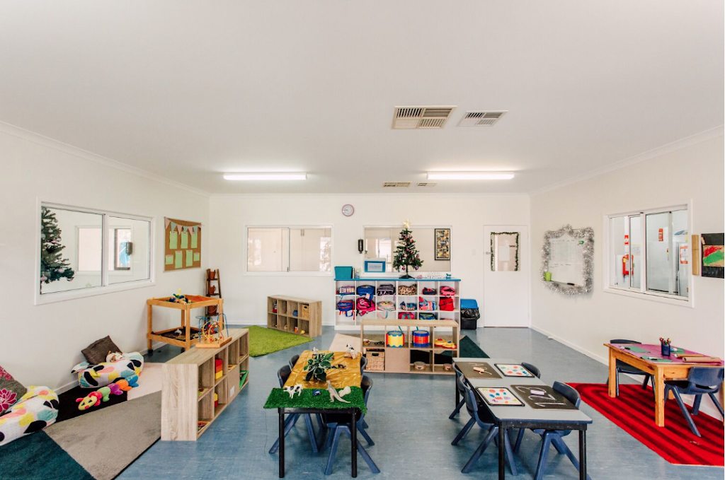 Early Learning Centre Summer Pines | school | 46 Comrie Rd, Canning Vale WA 6155, Australia | 0894556044 OR +61 8 9455 6044