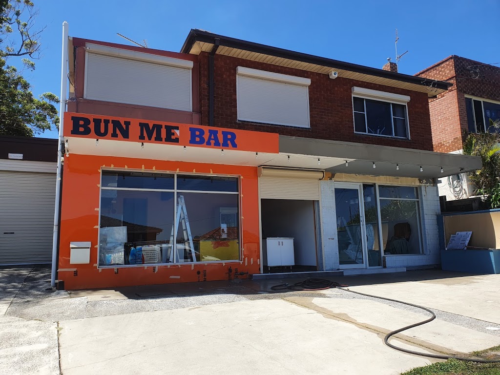 Bun Me Bar | 300 Northcliffe Dr, Lake Heights NSW 2502, Australia | Phone: (02) 4275 1771