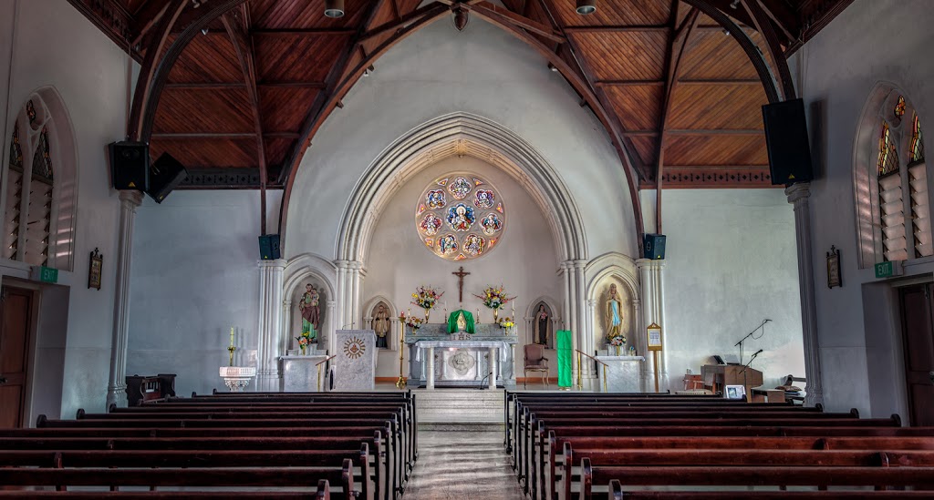 Sacred Heart Catholic Church Sandgate | church | 118 Brighton Rd, Sandgate QLD 4017, Australia | 0738691377 OR +61 7 3869 1377