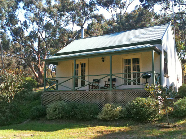 St Helens Country Cottages | lodging | 72 Warenda Rd, Clare SA 5453, Australia | 0888421595 OR +61 8 8842 1595