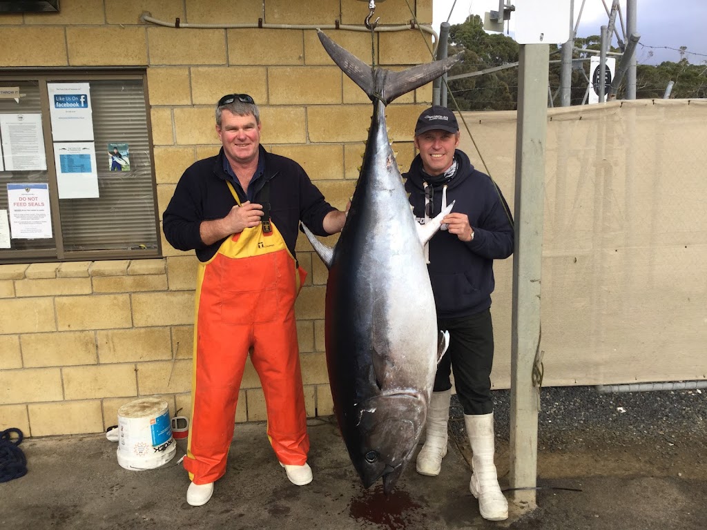 Force 10 Fishing Charters | Pirates Bay jetty, Eaglehawk Neck TAS 7179, Australia | Phone: 0407 012 000