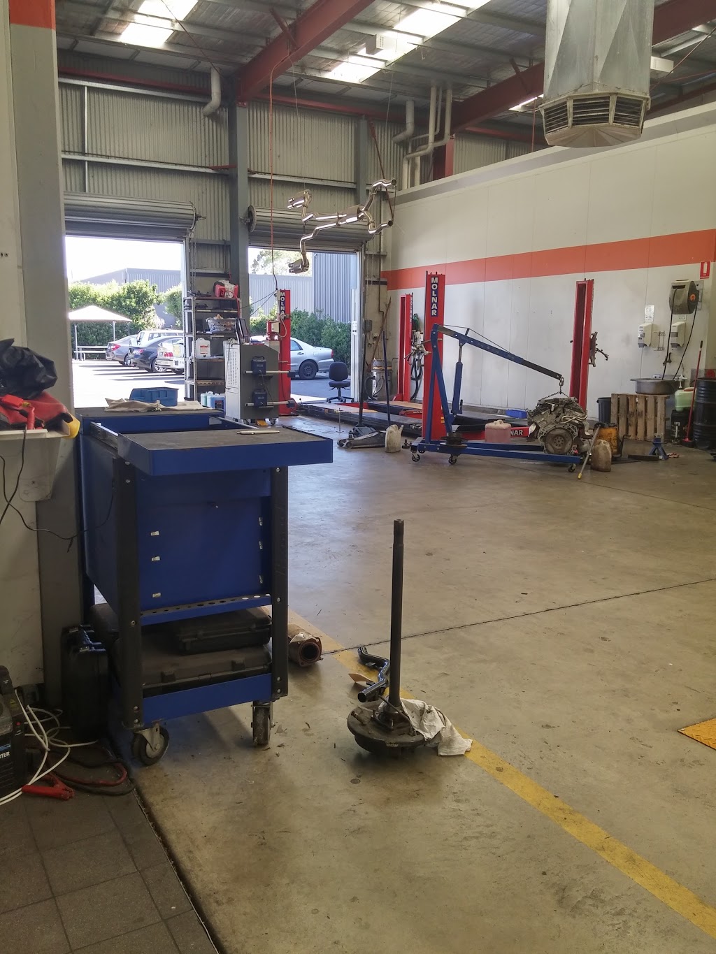 Adelaide Automotive Repair Centre | car repair | 3/7 La Salle St, Dudley Park SA 5008, Australia | 0881699898 OR +61 8 8169 9898