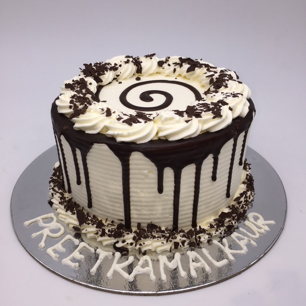 The Cupcake Desire Marriott Waters | bakery | shop b5/945 Thompsons Rd, Lyndhurst VIC 3975, Australia | 0387389495 OR +61 3 8738 9495