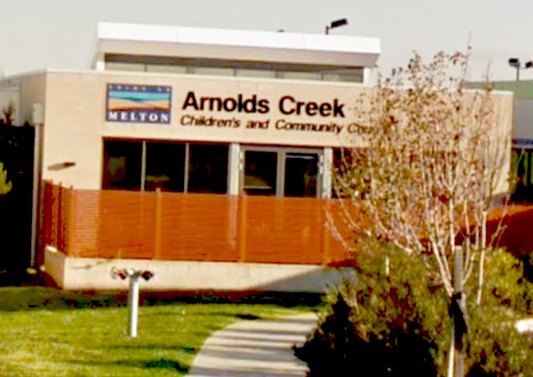 Arnolds Creek Childrens and Community Centre | 19 Claret Ash Blvd, Harkness VIC 3337, Australia | Phone: (03) 9747 5700