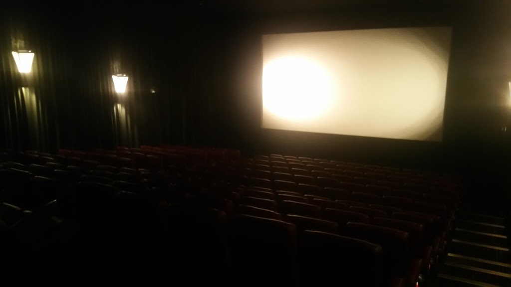 Reading Cinemas Bundaberg | movie theater | 1 Johanna Blvd, Bundaberg QLD 4670, Australia | 0741521233 OR +61 7 4152 1233