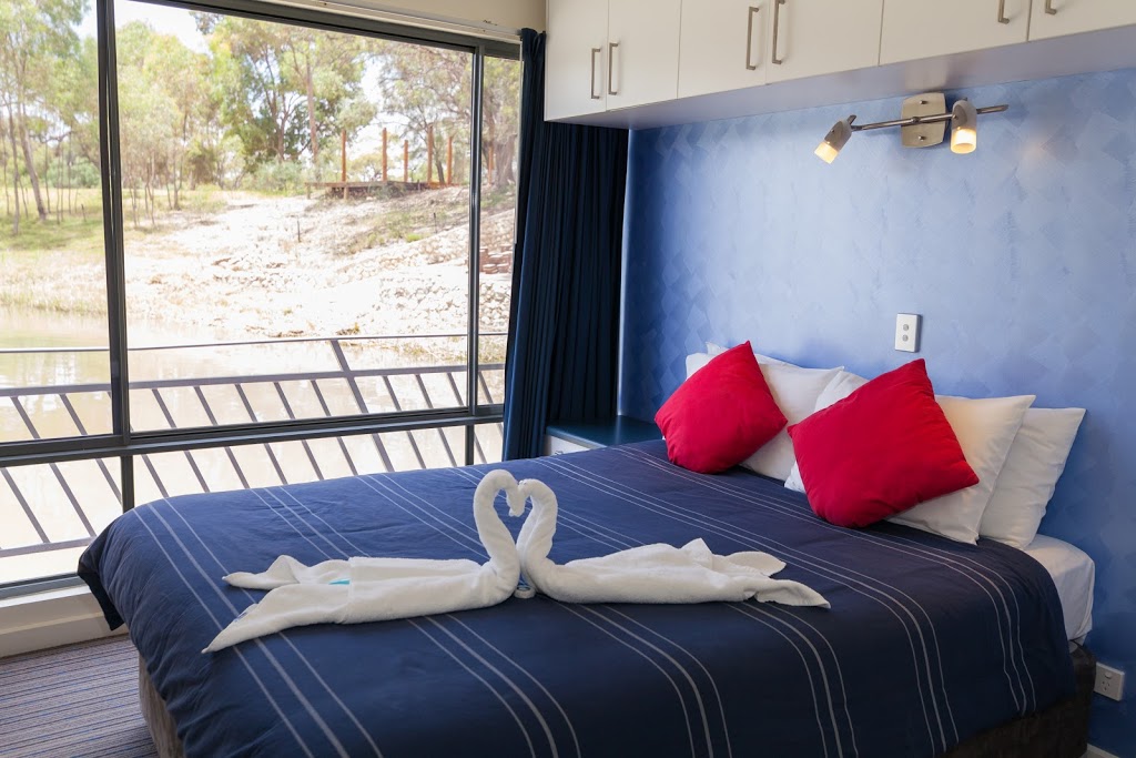 River Murray Houseboats | lodging | Lock 5 Rd, Paringa SA 5340, Australia | 0427899102 OR +61 427 899 102