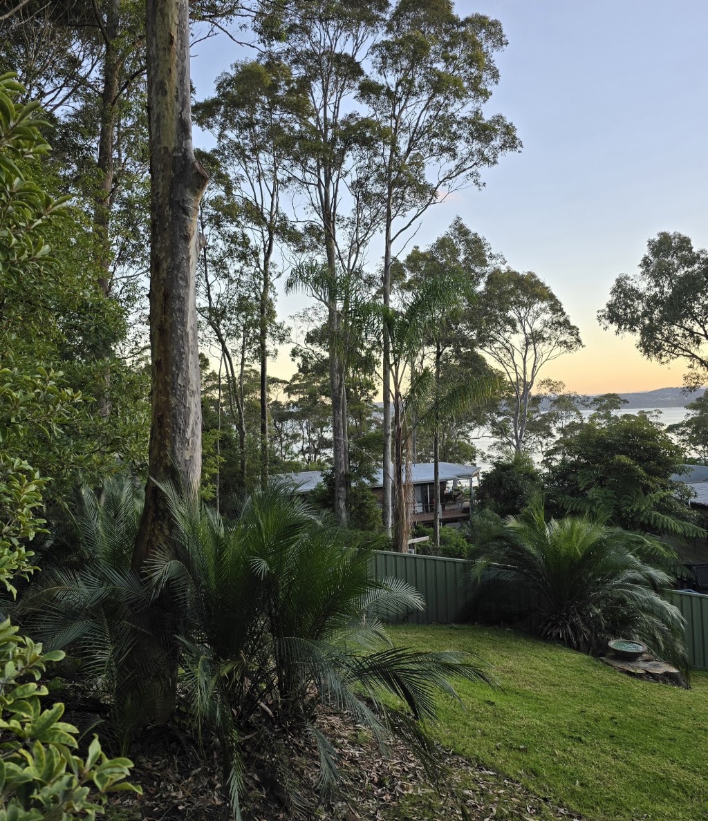 The Loft at Long Beach NSW | 64 Fauna Ave, Long Beach NSW 2536, Australia | Phone: 0423 348 185