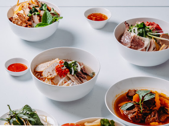 Bunn Mee & Pho Waverley Gardens Shopping Centre | Shopping Centre, Waverley Gardens, Shop 148/271 Police Rd, Mulgrave VIC 3170, Australia | Phone: 0402 038 999