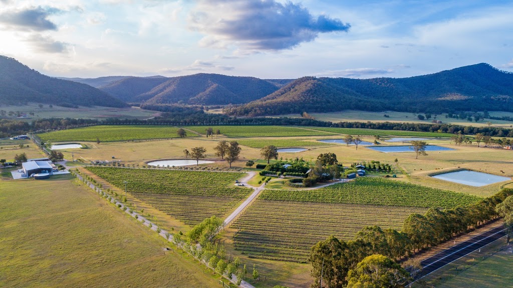 Krinklewood Vineyard | 712 Wollombi Rd, Broke NSW 2330, Australia | Phone: (02) 6579 1322