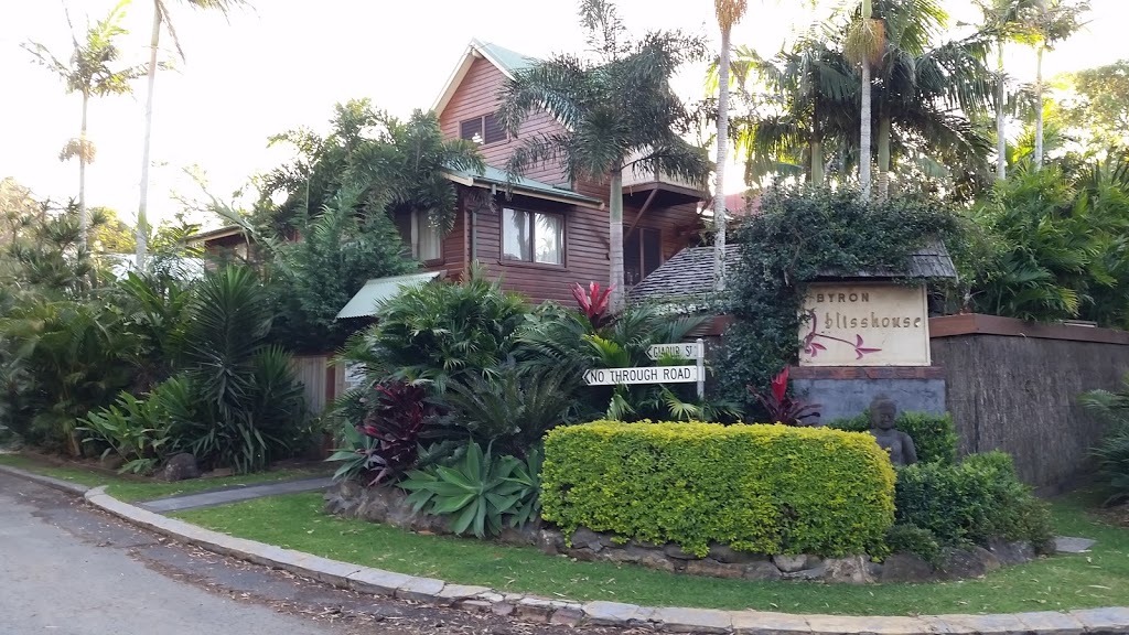 A PERFECT STAY Byron Blisshouse | lodging | 23 Childe St, Byron Bay NSW 2481, Australia | 1300588277 OR +61 1300 588 277