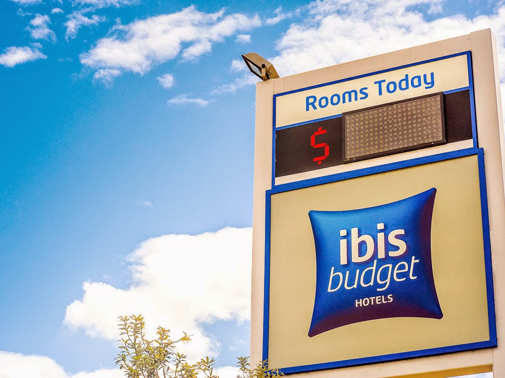 ibis budget Casula Liverpool | lodging | 437 Hume Hwy, Casula NSW 2170, Australia | 0298222777 OR +61 2 9822 2777