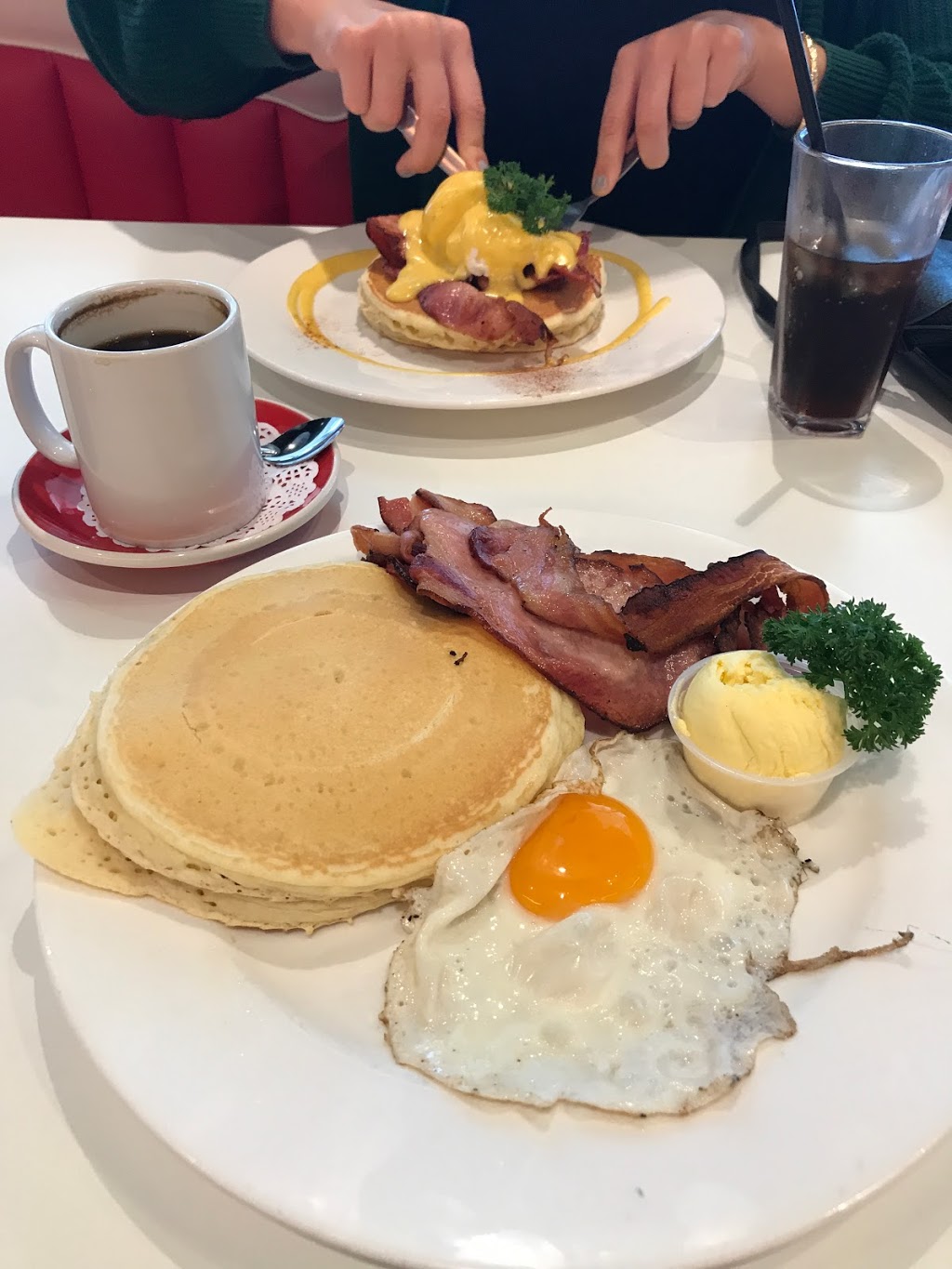 Pancake Diner (Pancakes in Paradise) | restaurant | The Strand Shopping Centre, Coolangatta QLD 4225, Australia | 0755368077 OR +61 7 5536 8077