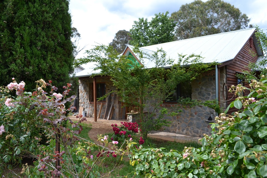 Trappers Cottage | lodging | 154 Kiewa Valley Highway, Tawonga South VIC 3698, Australia | 0414914495 OR +61 414 914 495