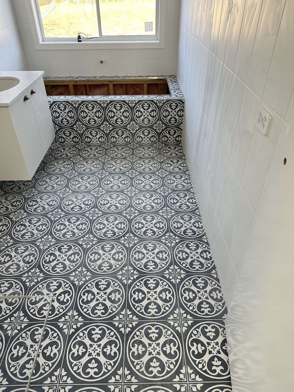 Quality Marble Tiling | Jamina Ct, Norlane VIC 3214, Australia | Phone: 0416 129 153