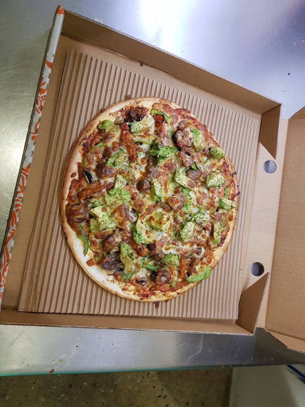 Woodies Pizza On Madeley | meal takeaway | 73 Madeley St, Ocean Grove VIC 3226, Australia | 0352554307 OR +61 3 5255 4307