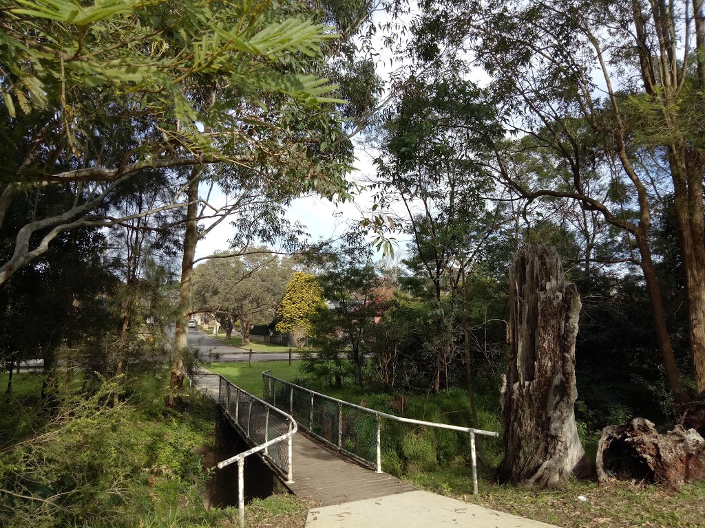 Ponds Creek Reserve (North) | park | Rumsey Cres, Dundas Valley NSW 2117, Australia | 0298065140 OR +61 2 9806 5140