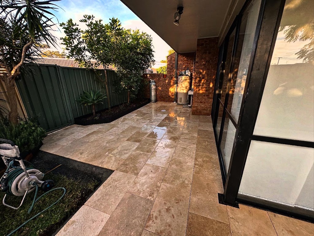 Dan Amato Landscaping | 38 Green Point Dr, Green Point NSW 2428, Australia | Phone: 0434 710 066