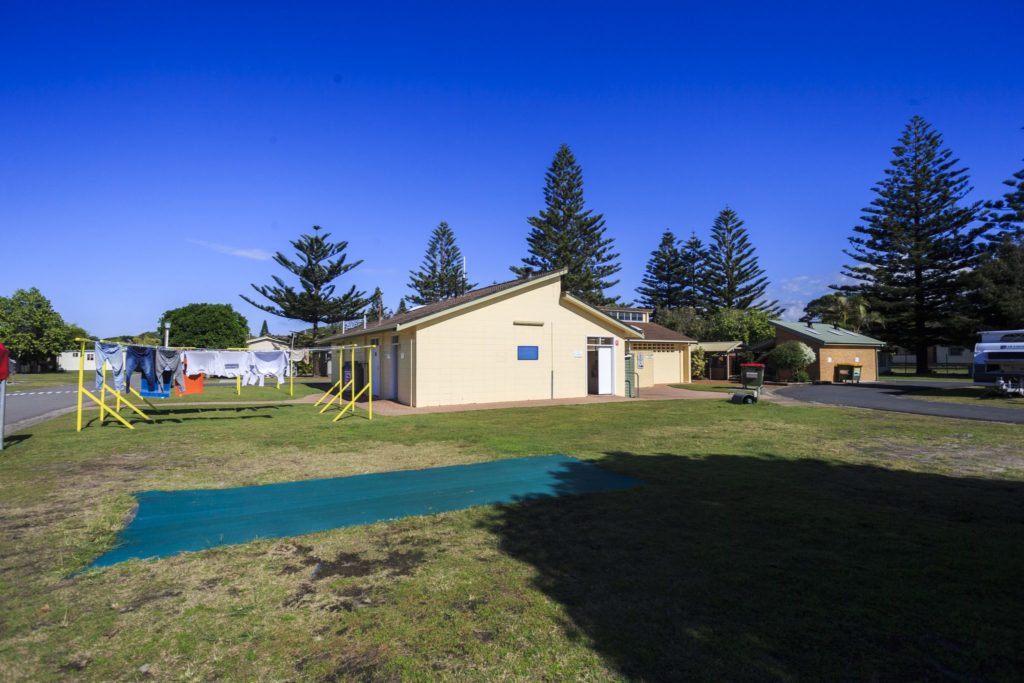 Reflections Holiday Parks Tuncurry | campground | 32 Beach St, Tuncurry NSW 2428, Australia | 0265546440 OR +61 2 6554 6440