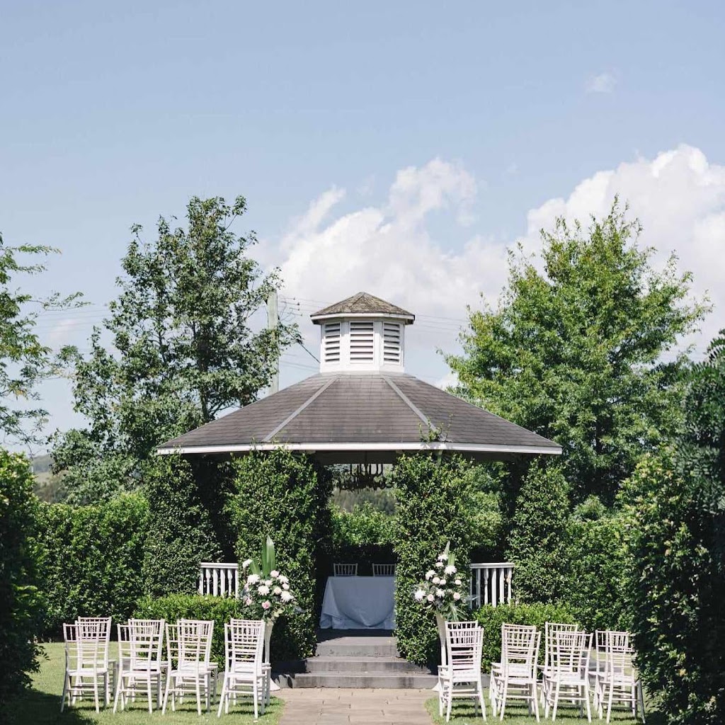 Married by Leah | Gow Ave, Port Hacking NSW 2229, Australia | Phone: 0422 904 171