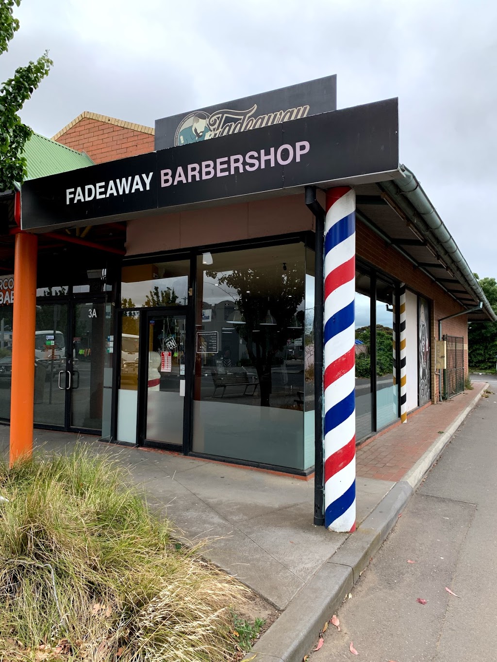 Fadeaway Barbers | hair care | 3/1-5 Aviation Rd, Laverton VIC 3028, Australia | 0393609298 OR +61 3 9360 9298