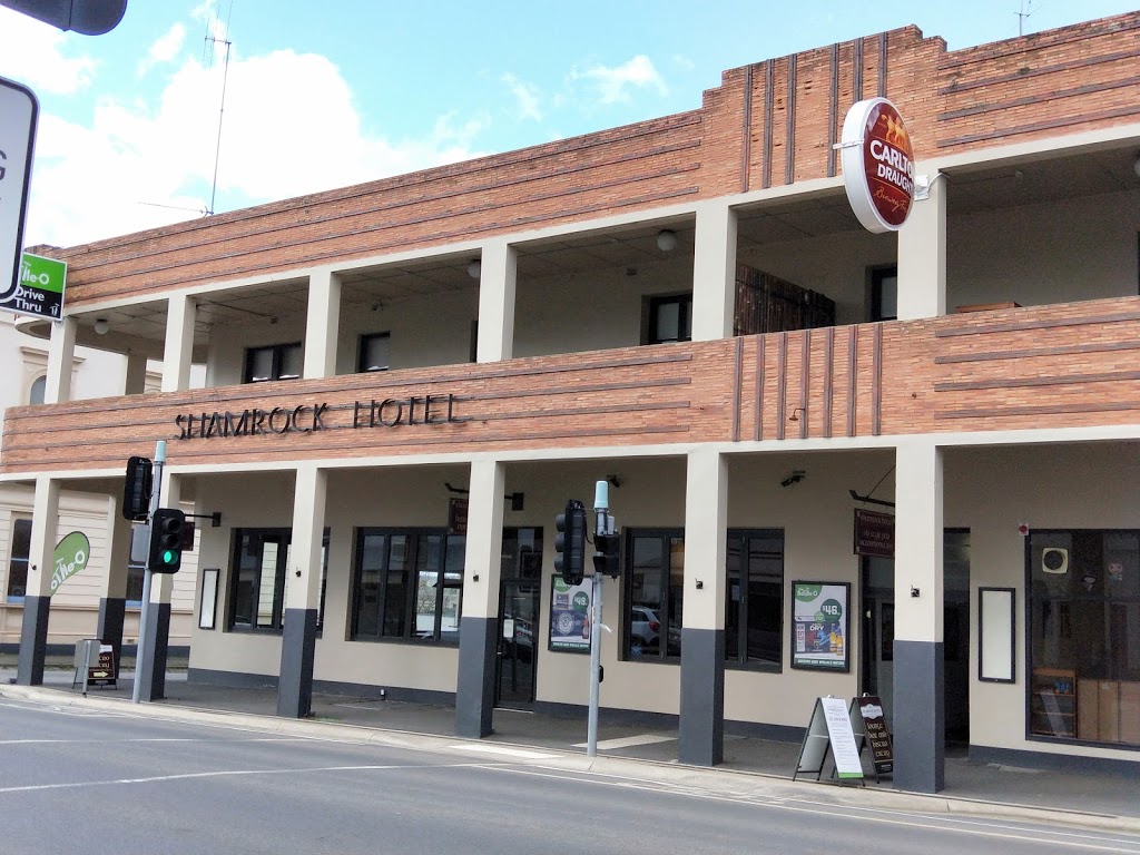 Shamrock Hotel | lodging | 120 Mollison St, Kyneton VIC 3444, Australia | 0354222504 OR +61 3 5422 2504