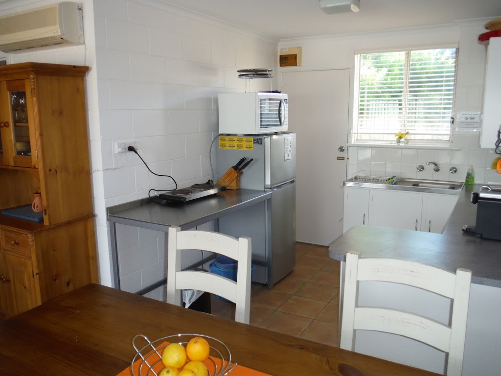 Baccarat - Self Contained Holiday Rental Unit | 1/7 Cameron St, Port Vincent SA 5581, Australia | Phone: (08) 8832 2623