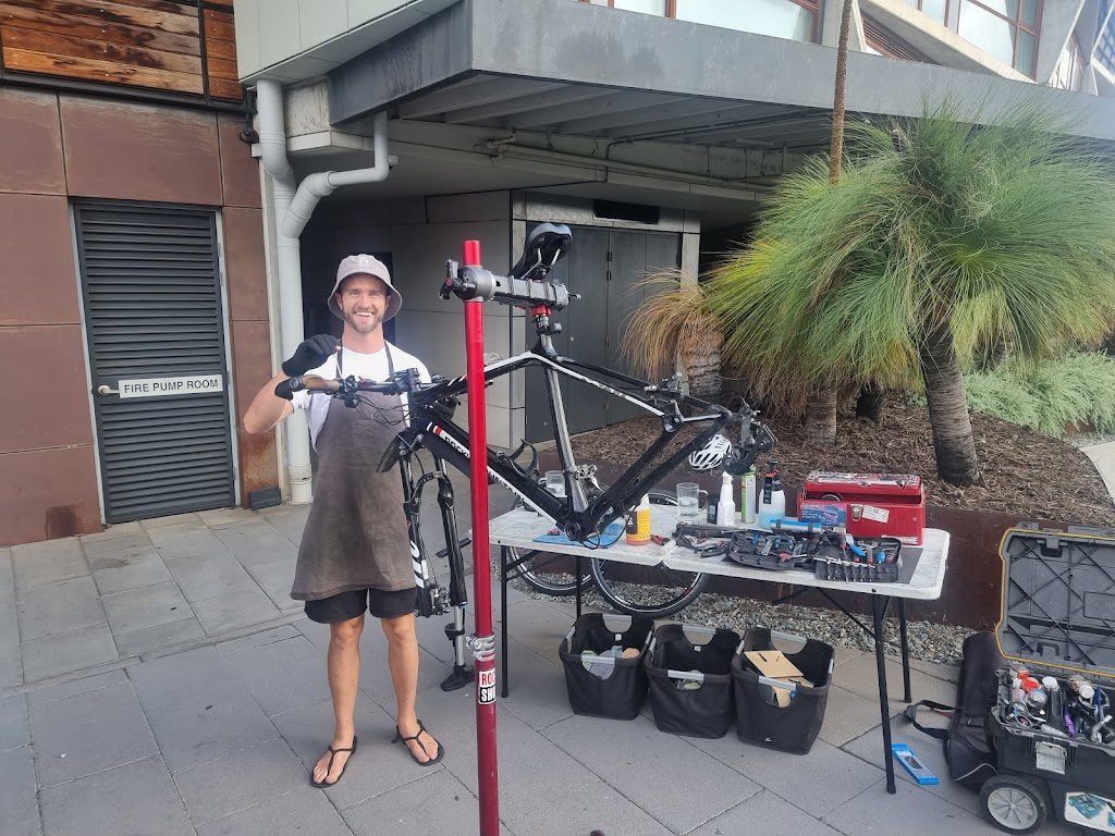 Simon the Bike Guy - Mobile Bicycle Workshop | point of interest | Bowen Dr, Barton ACT 2600, Australia | 0450921889 OR +61 450 921 889