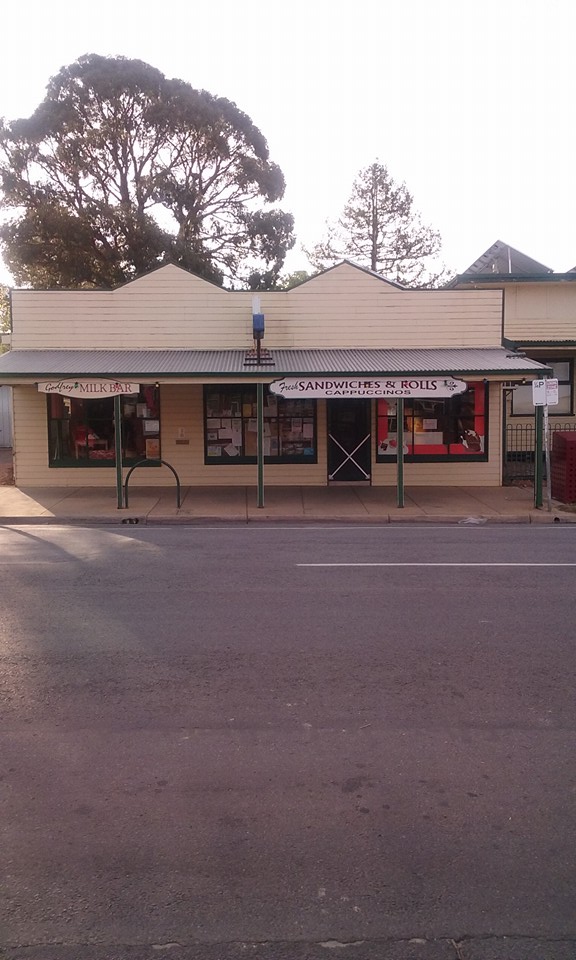 Beaufort General Store | 10 Lawrence St, Beaufort VIC 3373, Australia | Phone: (03) 5349 3033