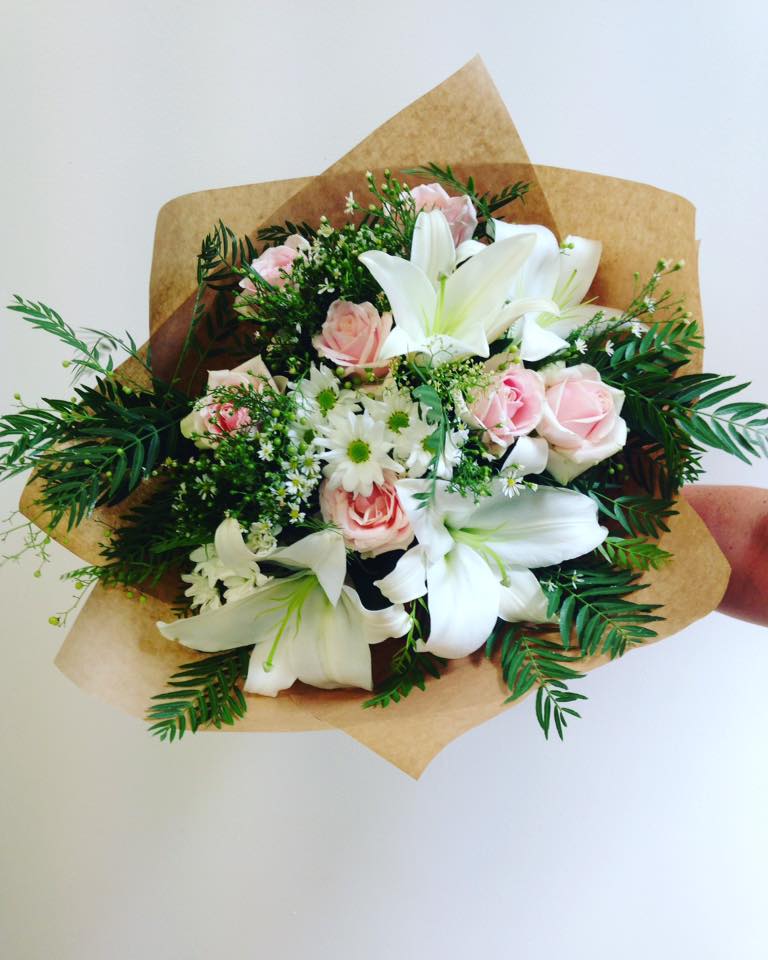 Paper Daisy Florist Grafton | florist | 42 Prince St, Grafton NSW 2460, Australia | 0266431914 OR +61 2 6643 1914