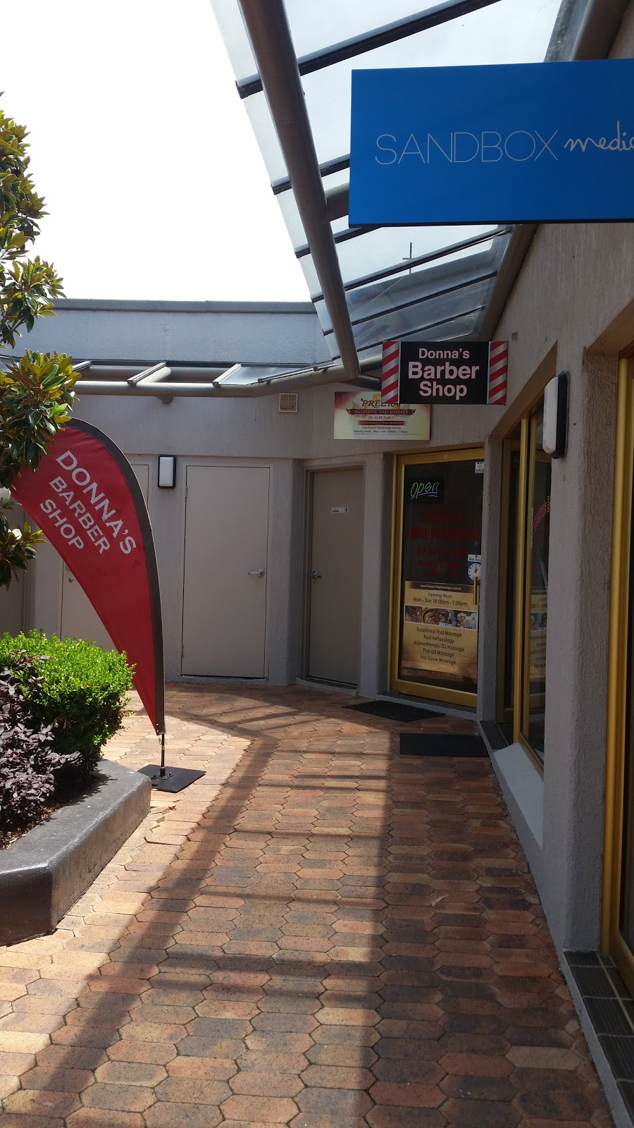 Donnas Barber Shop | hair care | Newport NSW 2106, Australia | 0417813895 OR +61 417 813 895