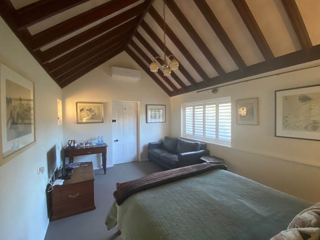 Welby Park Manor | 16-28 Old Hume Hwy, Welby NSW 2575, Australia | Phone: 0416 060 126