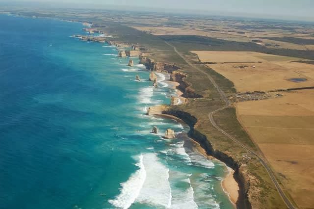 Great Ocean Walk Holidays | lodging | 2590 Great Ocean Rd, Hordern Vale VIC 3238, Australia | 0352379223 OR +61 3 5237 9223