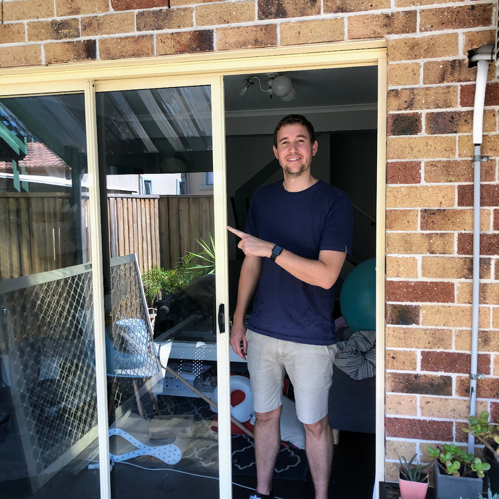 Window Revival Sliding Door and Window Repairs | 13 Apia Ave, Clear Island Waters QLD 4226, Australia | Phone: (07) 5526 1881