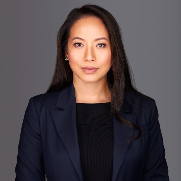 Dr Sarah Yong, Hand and Wrist Surgeon | Ste 401, Level 4/13A Montgomery St, Kogarah NSW 2217, Australia | Phone: 1300 026 637