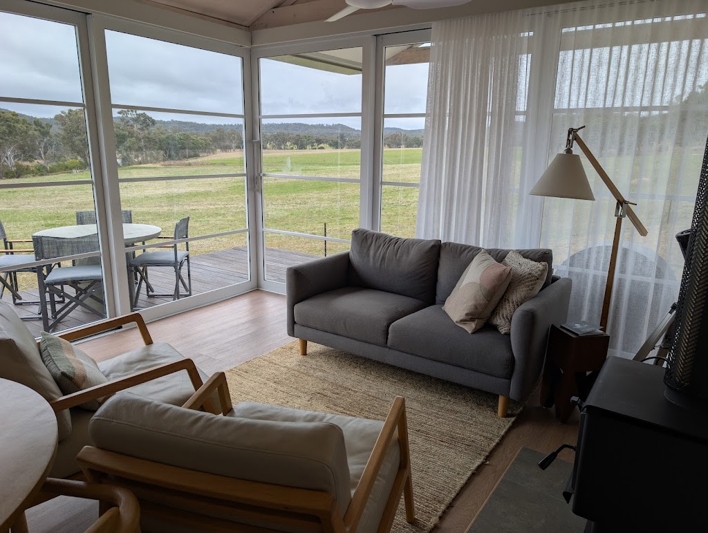 Rock Pool Park | 28064 New England Hwy, Ballandean QLD 4382, Australia | Phone: (07) 5641 0291