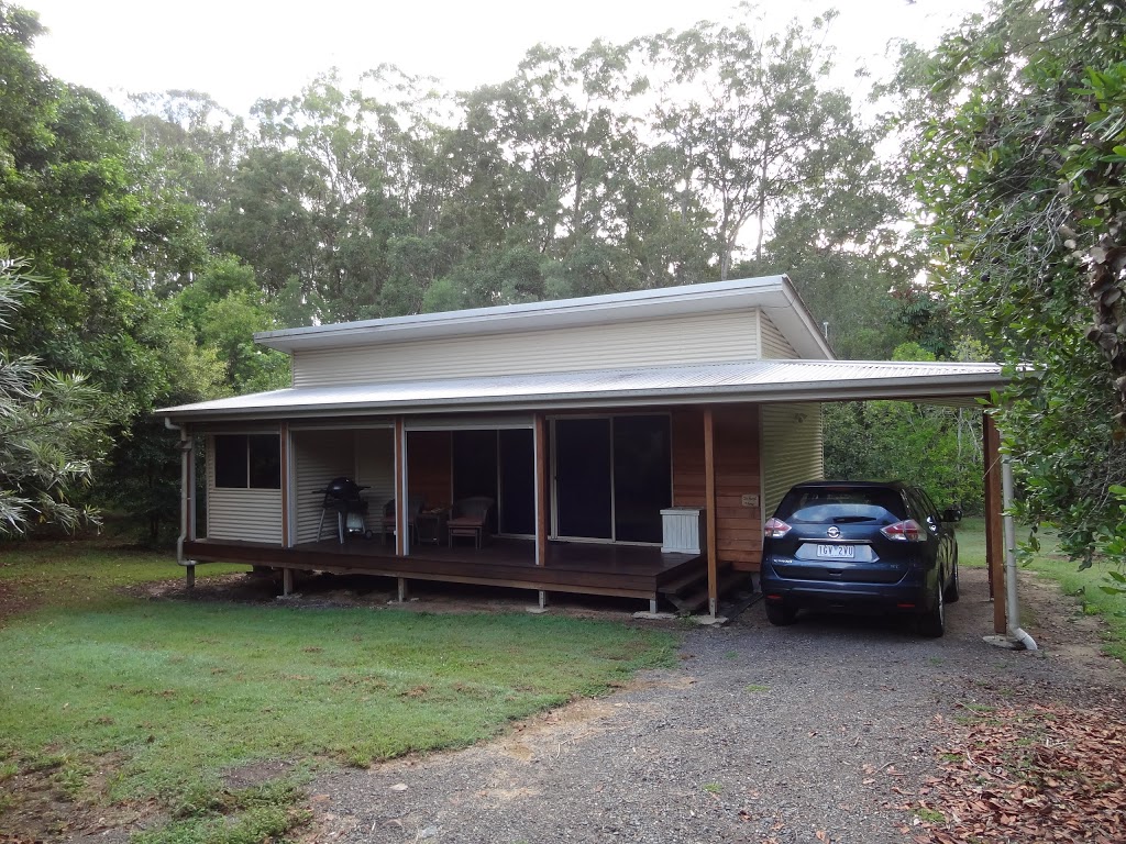 CrookNeck Retreat | 2194 Old Gympie Rd, Glass House Mountains QLD 4518, Australia | Phone: 0447 711 230