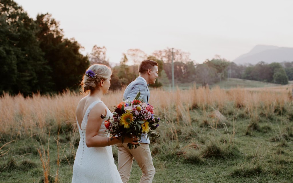 Moose and Co. Weddings | 6/3 Ted Ovens Dr, Coffs Harbour NSW 2450, Australia | Phone: 0480 092 484