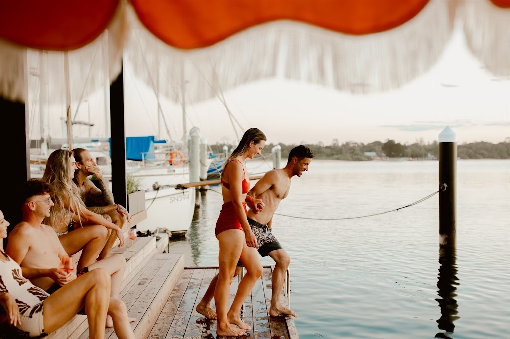 Idle Lake House | Western Boat Harbour, 160 Esplanade, Lakes Entrance VIC 3909, Australia | Phone: 0448 669 063