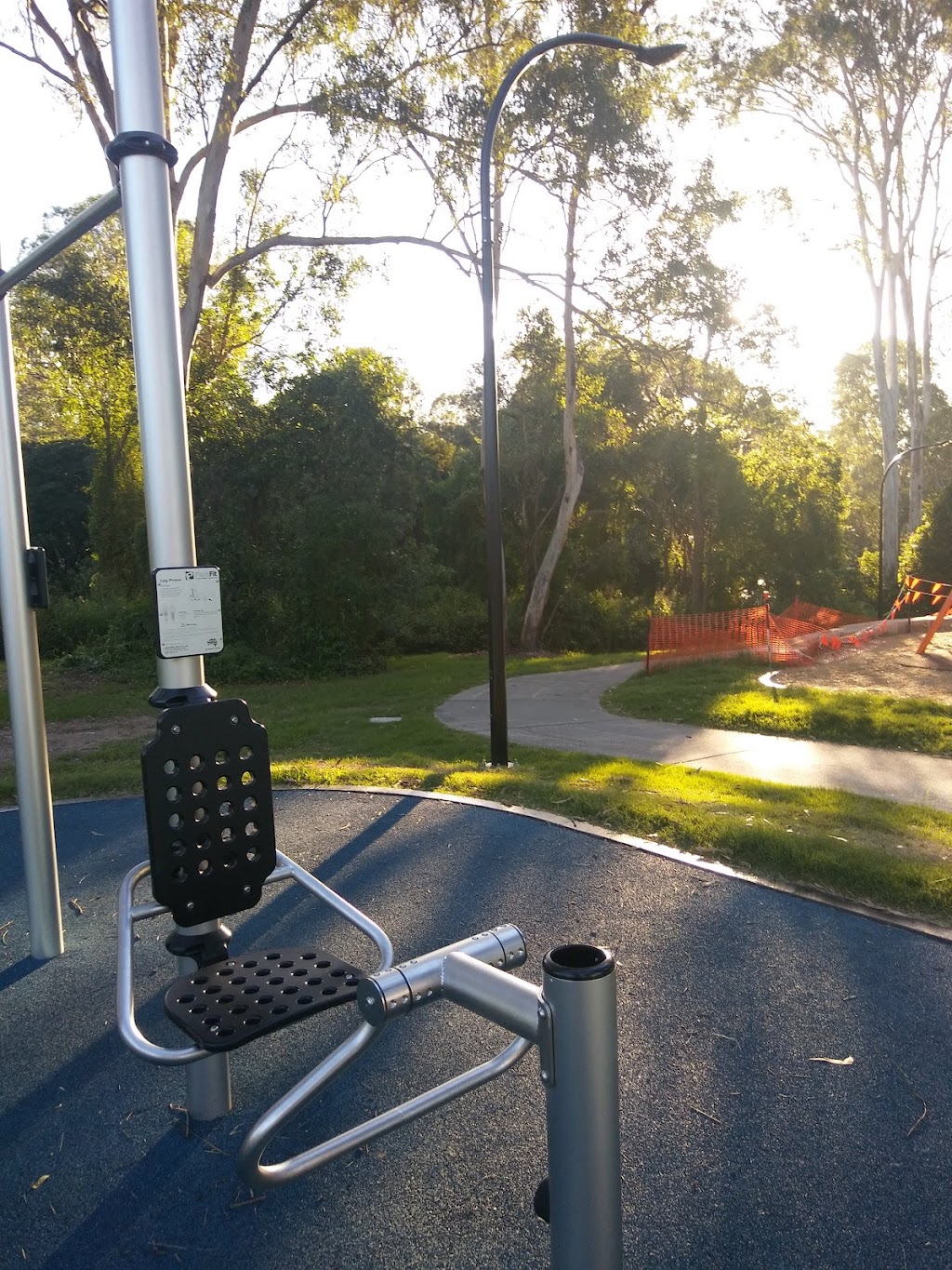 Eromanga Street Park | 27/21 Eromanga St, Carindale QLD 4152, Australia | Phone: 34038888