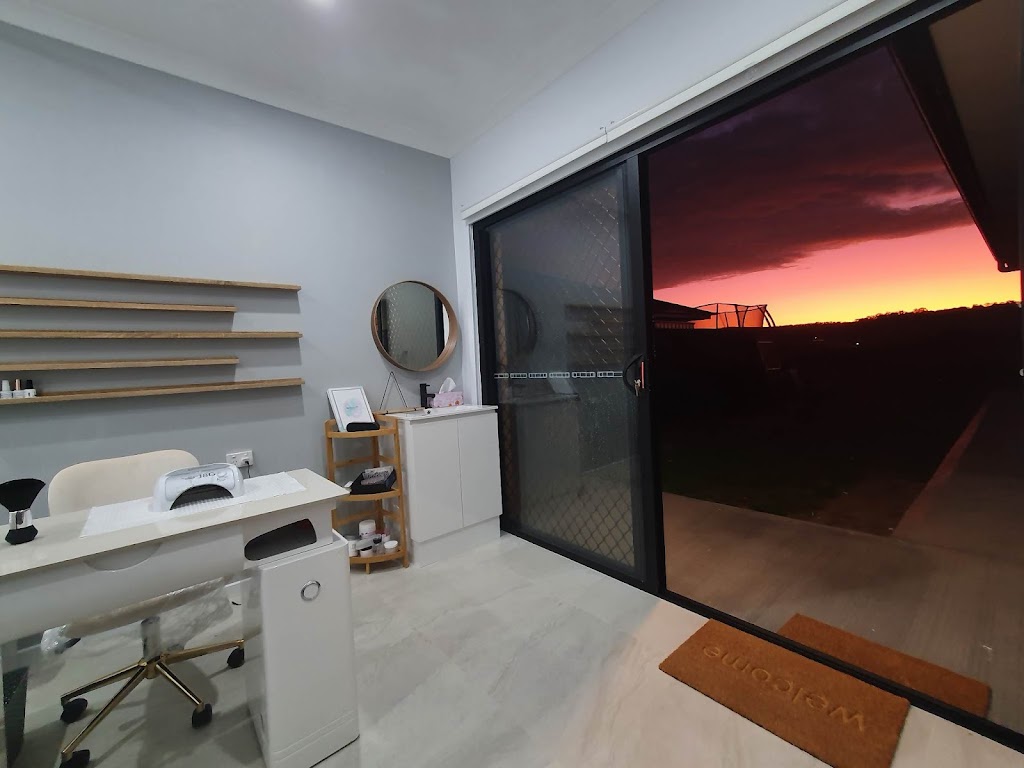 Queenies Nails & Beauty | 44 Frankland St, South Ripley QLD 4306, Australia | Phone: 0426 669 339