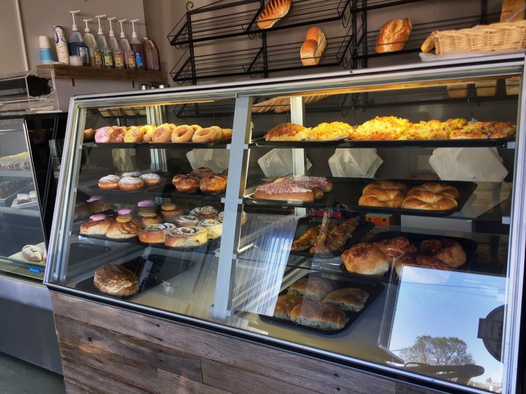 Kentys Bakeries | cafe | 27 Main St, Winchelsea VIC 3241, Australia